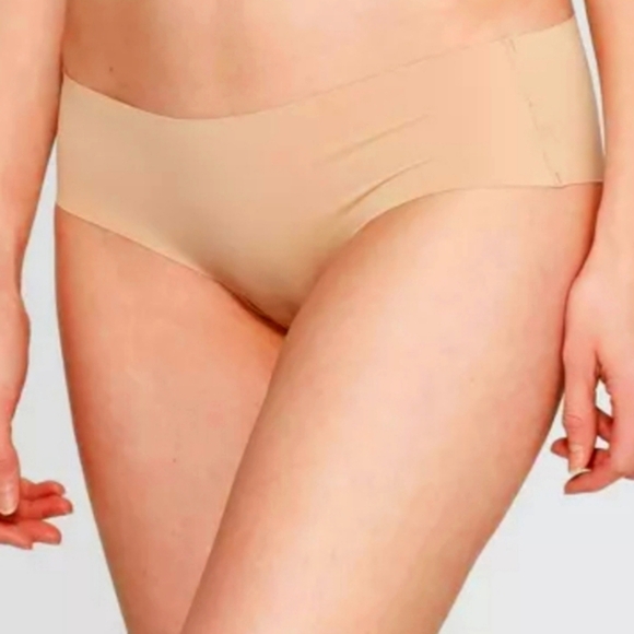 Second Skin Panties Smooth Seamless Baby Blue Or Beige, In Keepsake Box - Picture 5 of 6